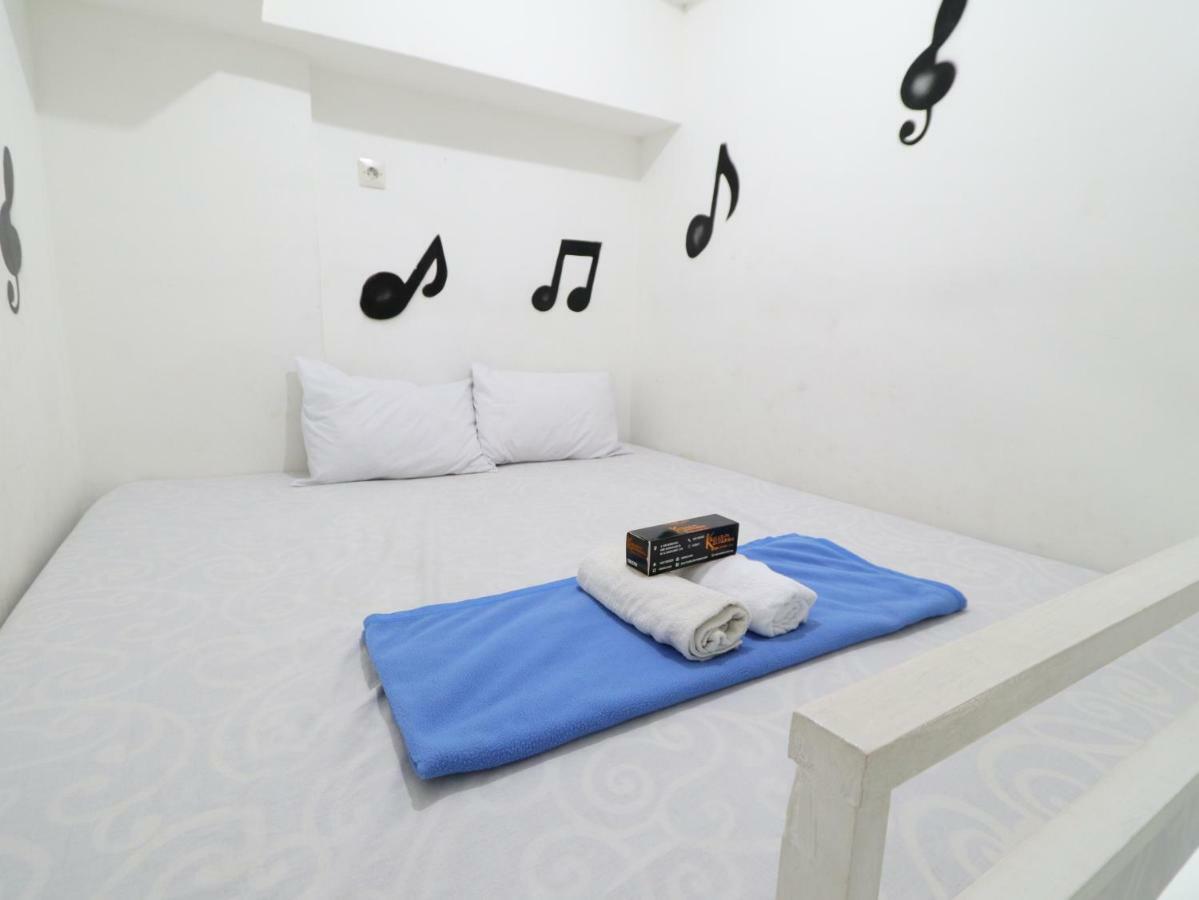 Kamar Keluarga Duri Kosambi Jakarta Exterior photo