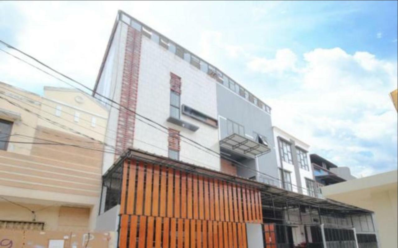 Kamar Keluarga Duri Kosambi Jakarta Exterior photo