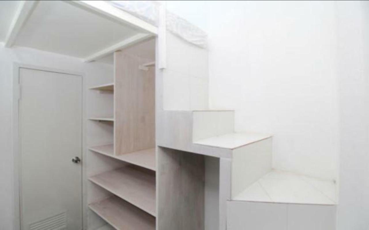 Kamar Keluarga Duri Kosambi Jakarta Exterior photo